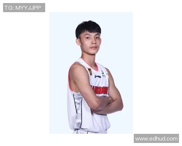 徐杰：从青年才俊到篮球场上的领军人物的成长之路与未来展望