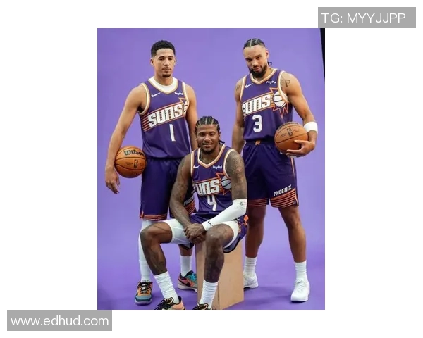 杰伦格林的崛起之路：从青涩新秀到NBA明星的蜕变与挑战