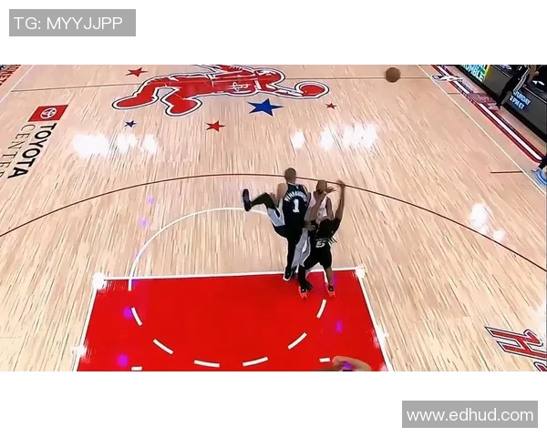 2018季前赛马刺与火箭激战回顾精彩瞬间与球员表现分析 2018季前赛马刺与火箭激战回顾精彩瞬间与球员表现分析